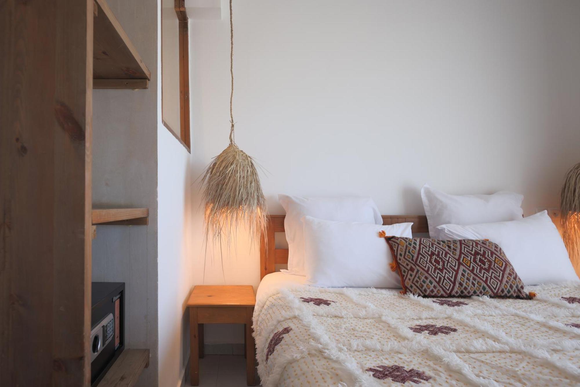 Deluxe tweepersoonskamer met balkon en uitzicht op zee